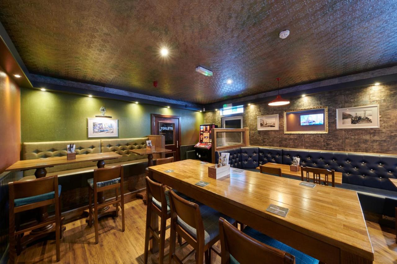 Tailrace Inn คินลอคคลีเวน ภายนอก รูปภาพ